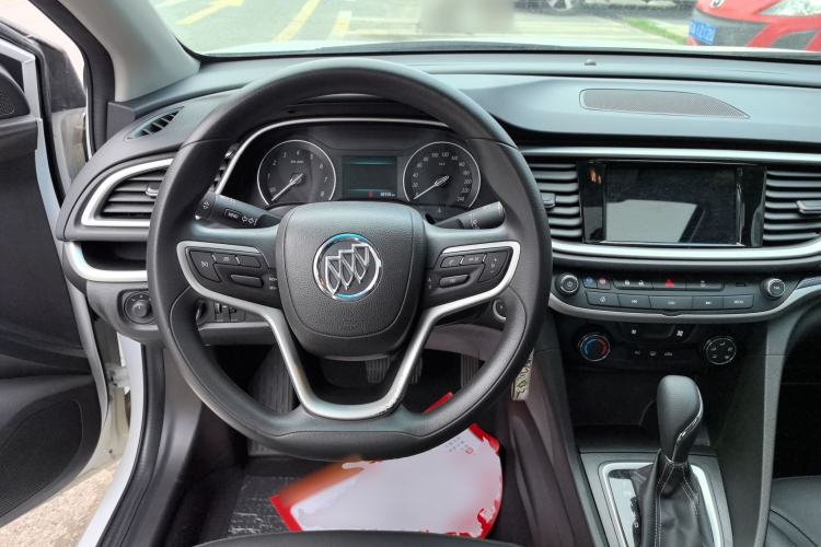 Used Buick GT 2021 Revised Version Flagship 1.5L Automatic Elite Edition Steering Wheel