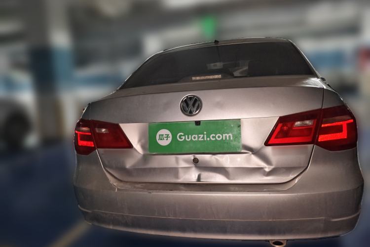 Used Volkswagen Jetta 2015 Value Edition 1.6L Manual Fashionable Style