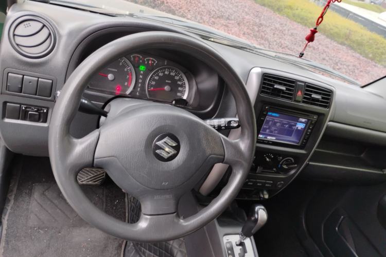 Used Suzuki Jimny 2011 1.3 AT Navigation Edition Steering Wheel