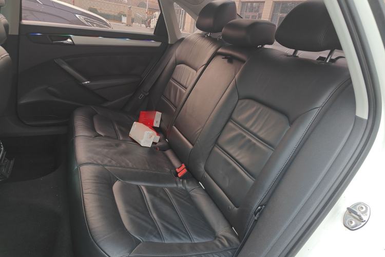 Used Volkswagen Passat 2013 1.8TSI DSG Prestige Edition