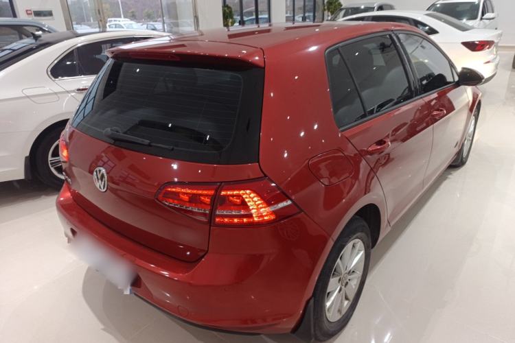 Used Volkswagen Golf 2016 1.6L Automatic Fashion Model