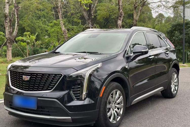 Used Cadillac XT4 2022 28T Two-Wheel-Drive Luxury Version