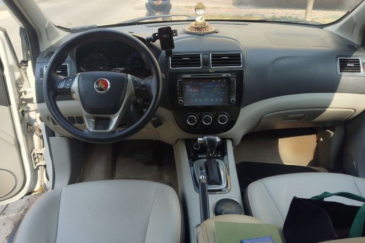 Used FORTHING Joyear XV 2015 1.6L CVT Luxury Model
