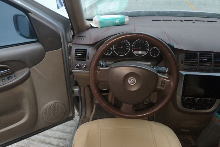 Used Buick GL8 2014 2.4L Classic Edition Steering Wheel