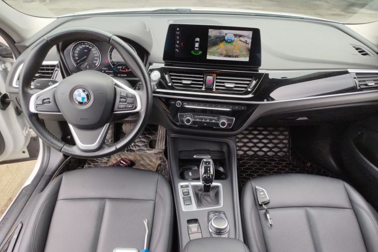 Used BMW 1 Series 2023 120i M Sport Edition Center Console