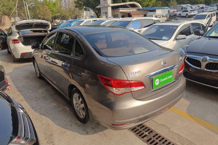 Used Nissan Sylphy 2016 Classic 1.6XE Manual Leading Edition
