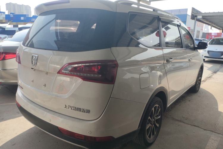 Used Baojun 730 2019 1.5T Manual Fashion Model 7-seater National V