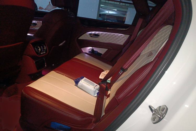 Used Bentley Bentayga 2022 4.0T V8
