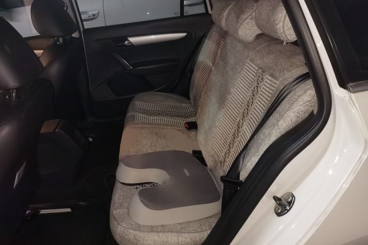 Used Volkswagen Gran Lavida 2013 1.6L Automatic Comfort Model
