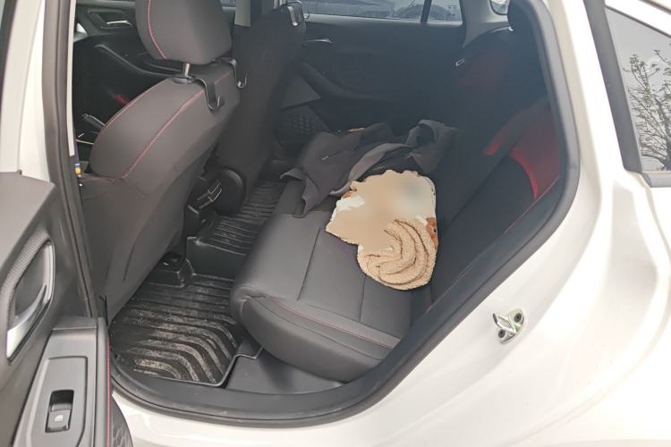 Used MG 5 2023 180 DVVT Manual Fashion Edition Left Rear Seat