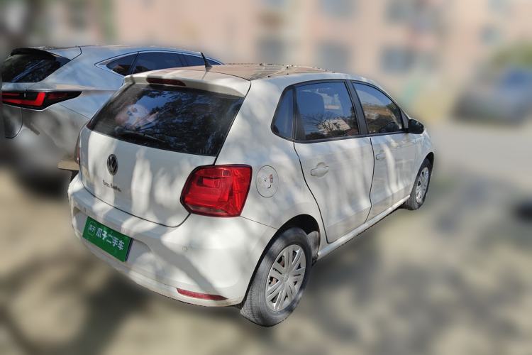 Used Volkswagen Polo 2016 1.4L Manual Fashion Model