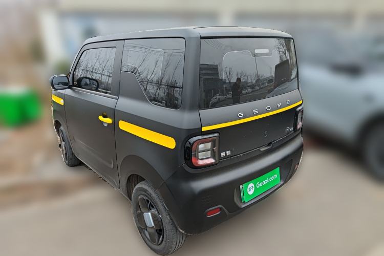 Used Geely Galaxy Panda 2023 Panda Mini 200km Endurance Bear Exterior 3