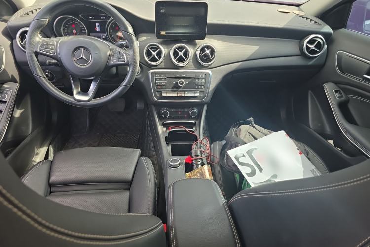 Used Mercedes-Benz GLA 2017 GLA 200 Fashion Model