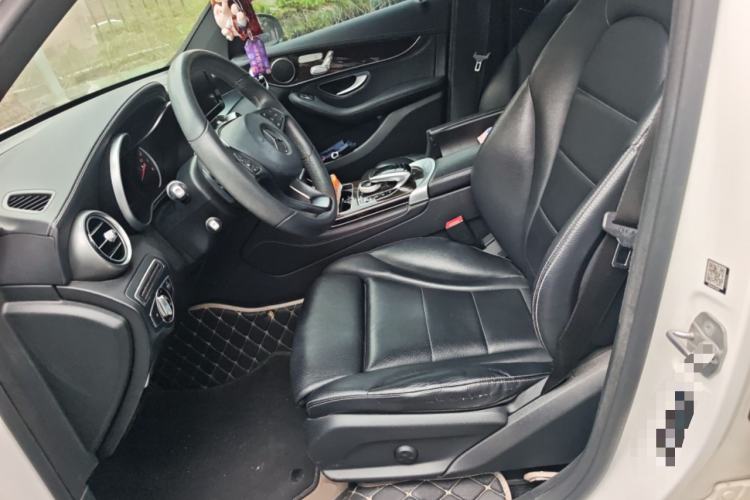 Used Mercedes-Benz GLC 2017 GLC 260 4MATIC Dynamic Edition Left Front Seat