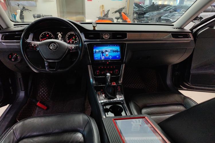 Used Volkswagen Passat 2016 330TSI DSG Luxury Edition