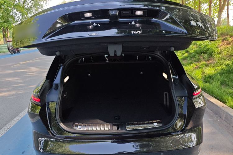 Used Nio ET5T 2024 75kWh Touring Trunk