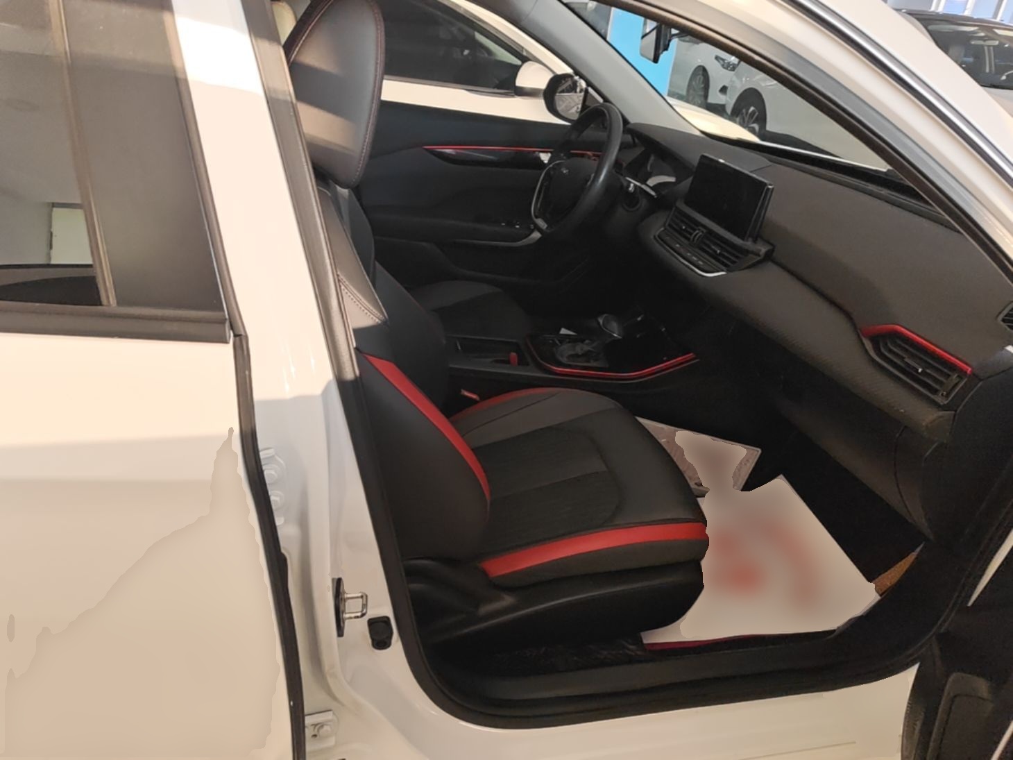 Dongfeng Aeolus Yixuan 2021 230T Automatic Glory Edition — снимка 19