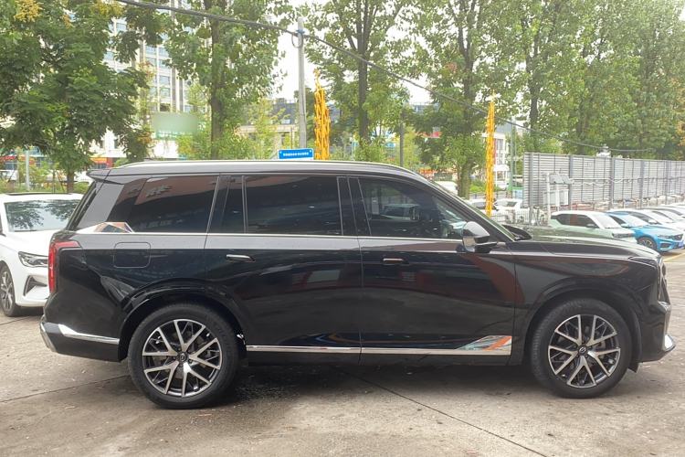 Used GAC Trumpchi GS8 2022 Dual-Engine Series 2.0TM Two-Wheel Drive Prestige Edition (7 Seats)