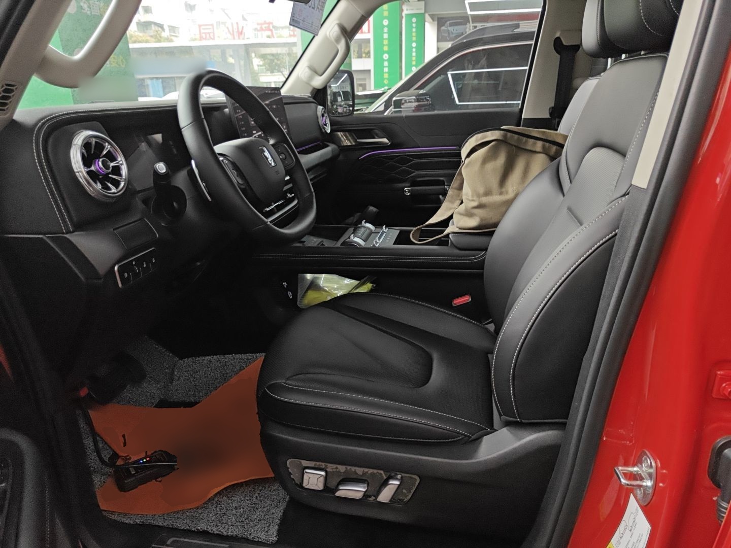 Переднее сиденье в автомобиле