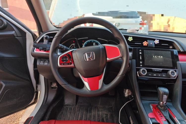 Used Honda Civic 2019 220TURBO CVT Dynamic Edition China V Steering Wheel