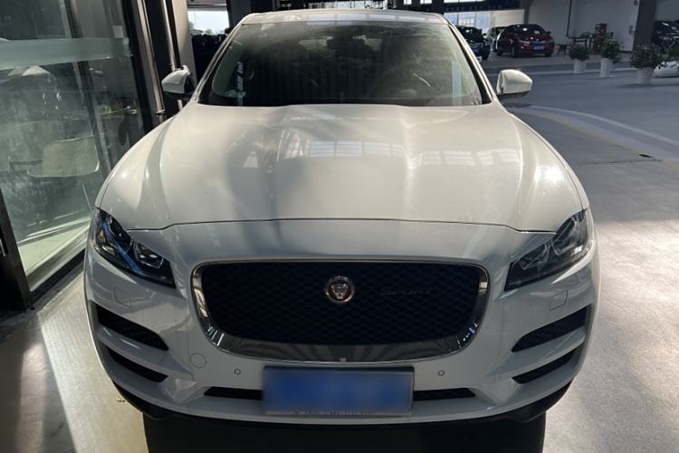 Used Jaguar F-PACE 2020 2.0T Urban Deluxe Edition
