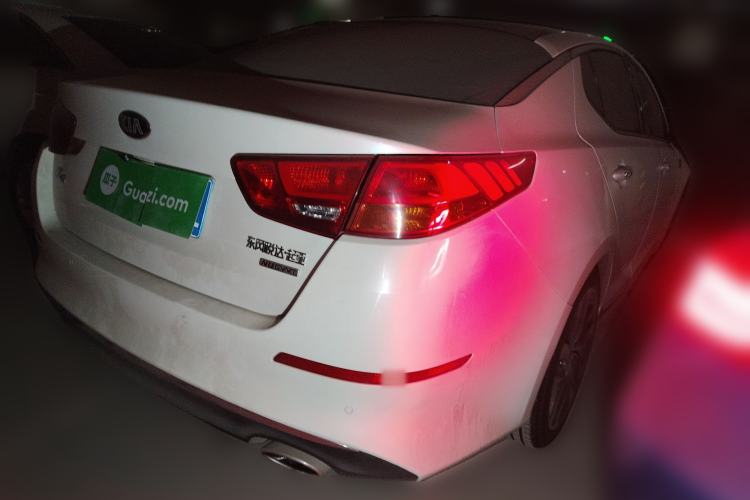 Used Kia K5 2014 2.0L Automatic LUXURY Rear Right 45 Deg