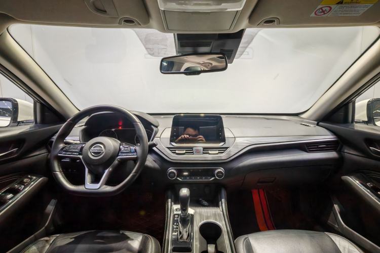 Used Nissan Teana 2021 2.0T XL Upper AD1 Smart Navigation Edition Interior 4