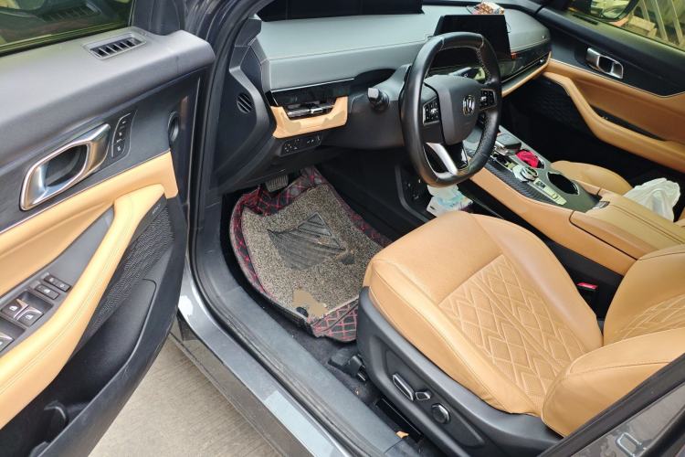 Used Changan UNI-K 2021 2.0T Prestige Edition
