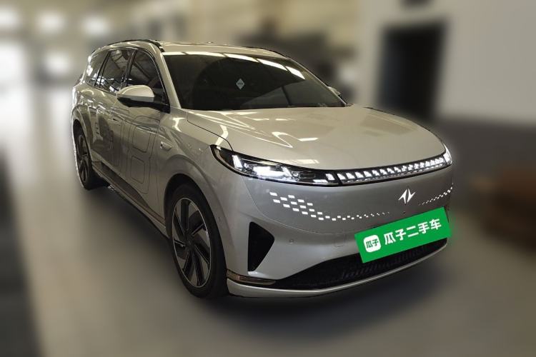 Used Dongfeng eπ eπ008 2024 210Max Range-Extended Version 6 Seats