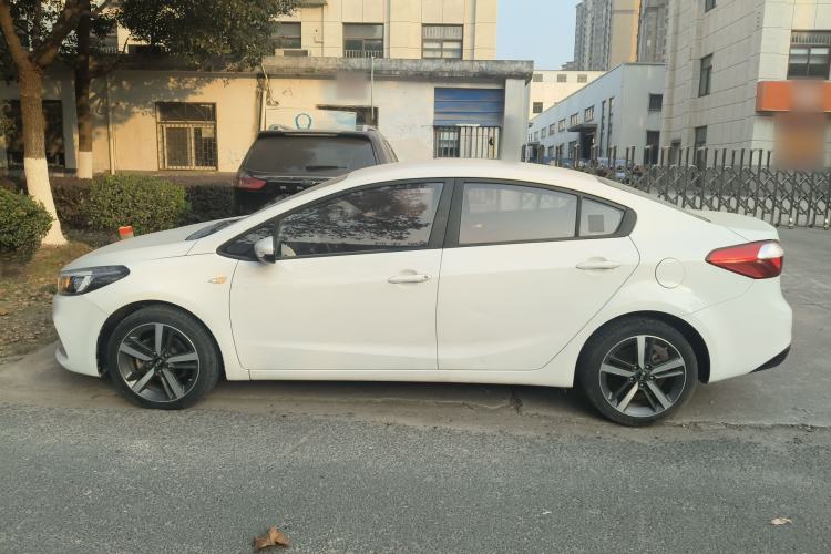 Used Kia K3 2016 1.6L Automatic GL
