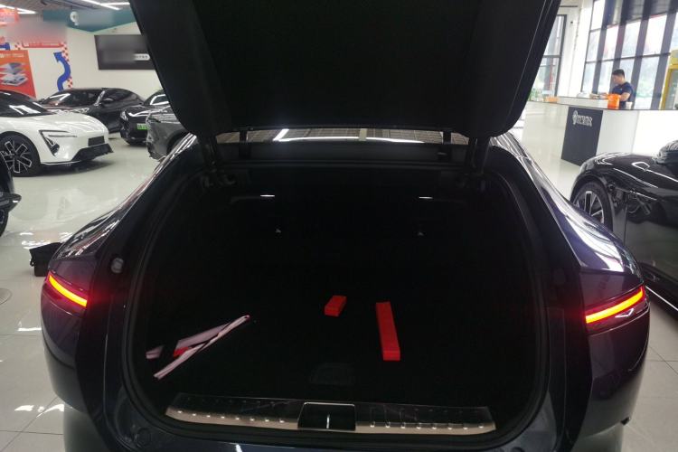 Used Avatr 12 2025 Ultra Extended-Range Edition