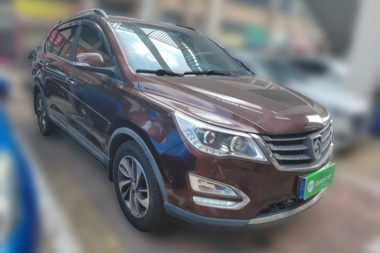 Used Baojun 560 2015 1.8L manual luxury version