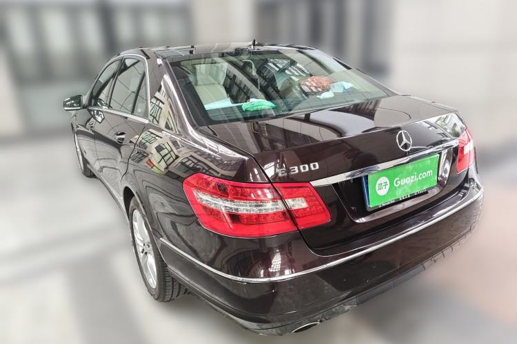 Used Mercedes-Benz E-Class 2010 E 300 Fashion Luxury Edition