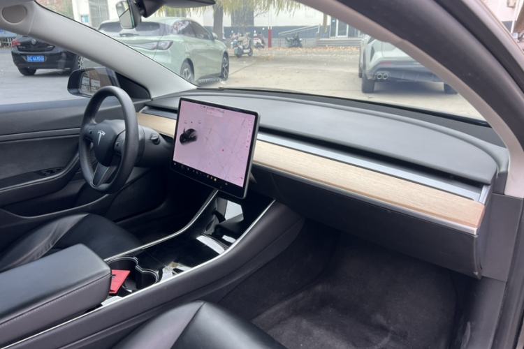 Used Tesla Model 3 2019 Standard Range Rear-Drive Upgraded Version