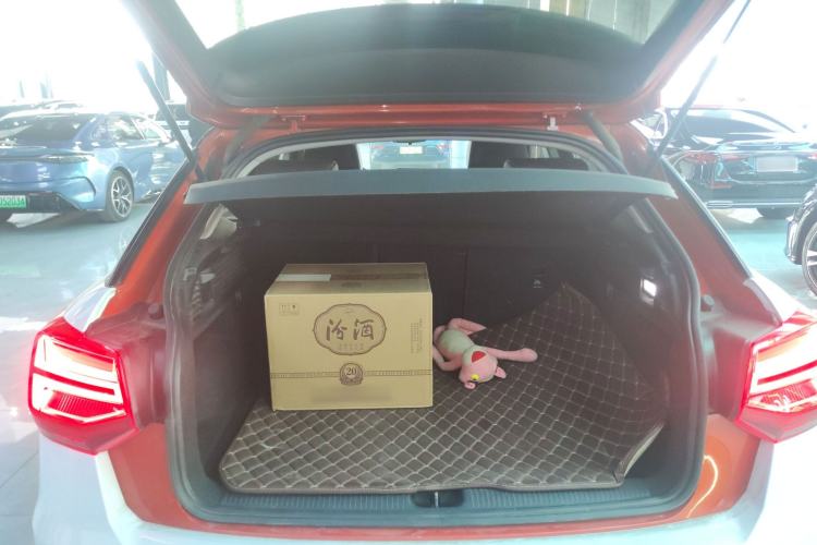 Used Audi Q2L 2018 35 TFSI Fashion Dynamic Version China V Emission Standard
