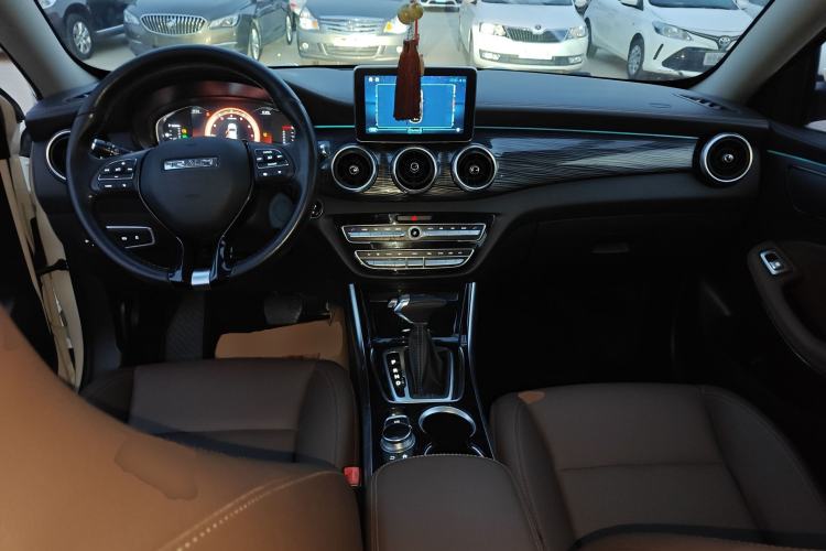 Used TRAUM MEET 3 2018 1.5T CVT Luxury Model
