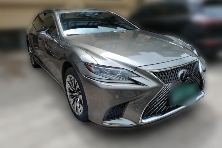 Used Lexus LS 2018 500h Executive Edition China V Standard