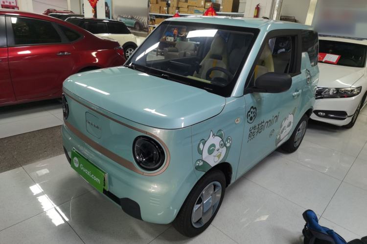 Used Geely Galaxy Panda 2023 Panda Mini 200km Endurance Bear