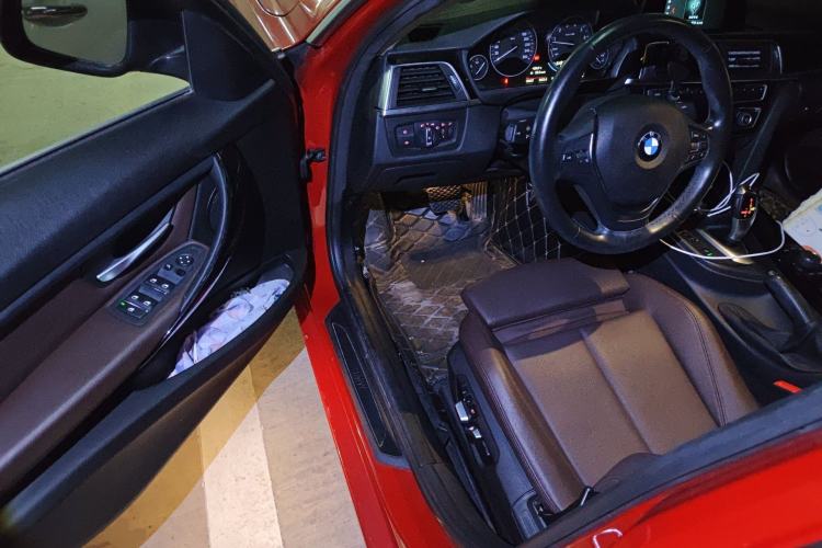 Used BMW 3 Series 2018 320Li Fashion Model
