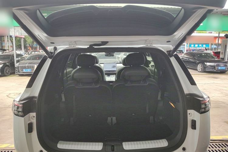 Used Dongfeng eπ eπ008 2026 Model Six-Seat Pure-Electric Family Edition
