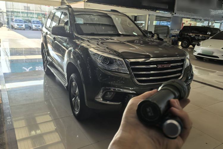 Used Haval H9 2016 2.0T Four-Wheel Drive Elite Version 7 Seats