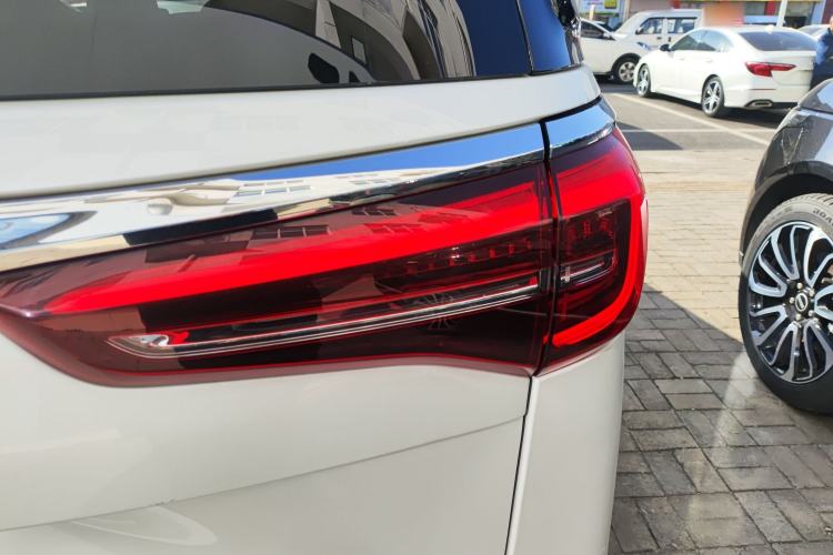 Used Buick GL8 2021 ES Landtrek 653T Luxury Model