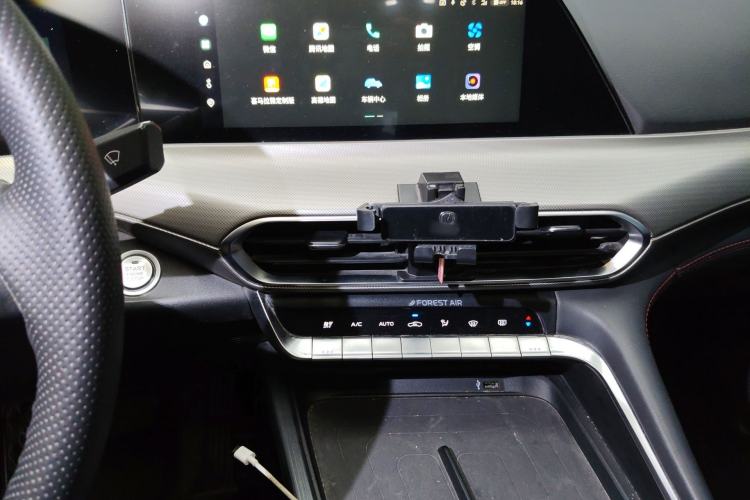 Used CHANGAN UNI-T 2022 1.5T Excellence Model Audio And AC Panel