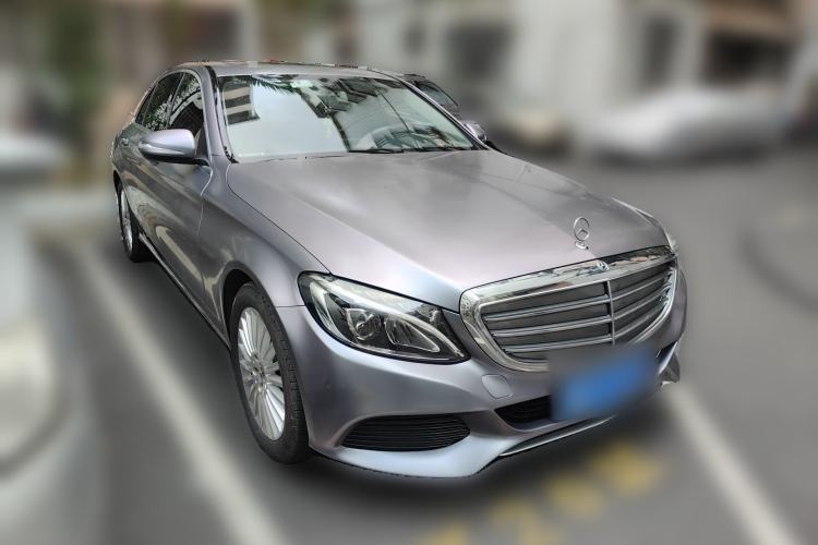 Used Mercedes-Benz C-Class 2018 C 180 L Fashion Model Front Right 45 Deg