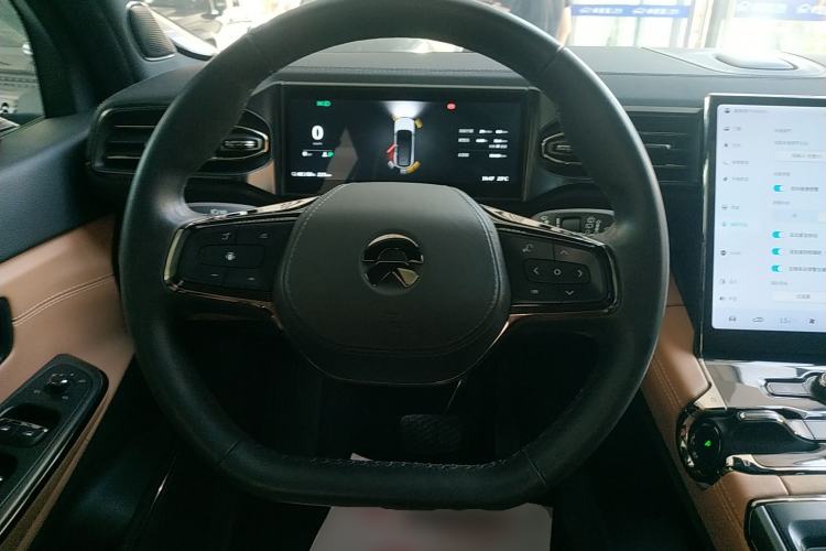 Used Nio ES8 2020 450 km Range 6-Seater Version