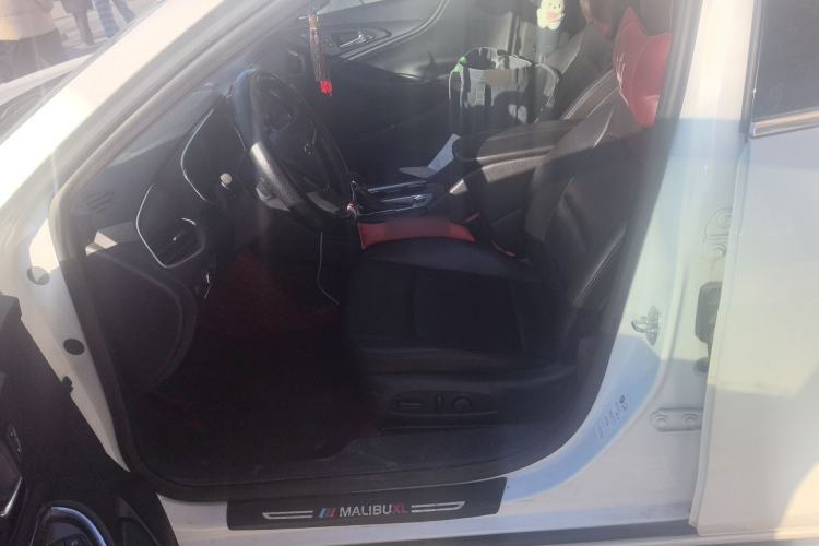 Used Chevrolet Malibu XL 2021 535T Automatic Sport Edition Left Front Seat