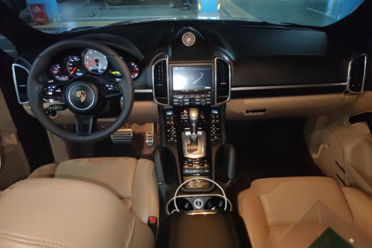 Used Porsche Cayenne 2011 Cayenne S 4.8L