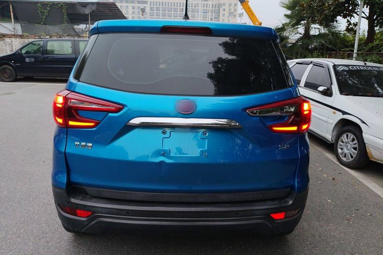 Used BYD S2 2019 Smart Standard Version
