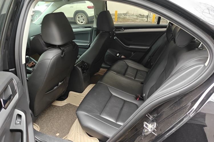 Used Volkswagen Sagitar 2018 1.6L Automatic Comfort Model Left Rear Seat