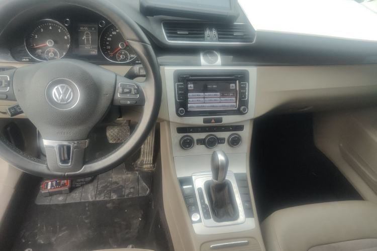 Used Volkswagen Magotan 2015 Facelift 1.8TSI Luxury Model